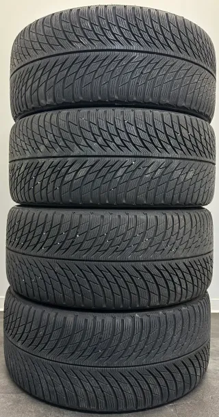 Original Mercedes A45 CLA45 18Zoll AMG Felgen A1774012100 Winterreifen 245 40R18 - Bild 7