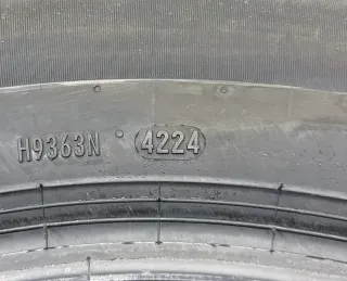 4x Winterreifen 235 55 R18 104H Pirelli Scorpion 2 Winter DOT24 - Bild 8