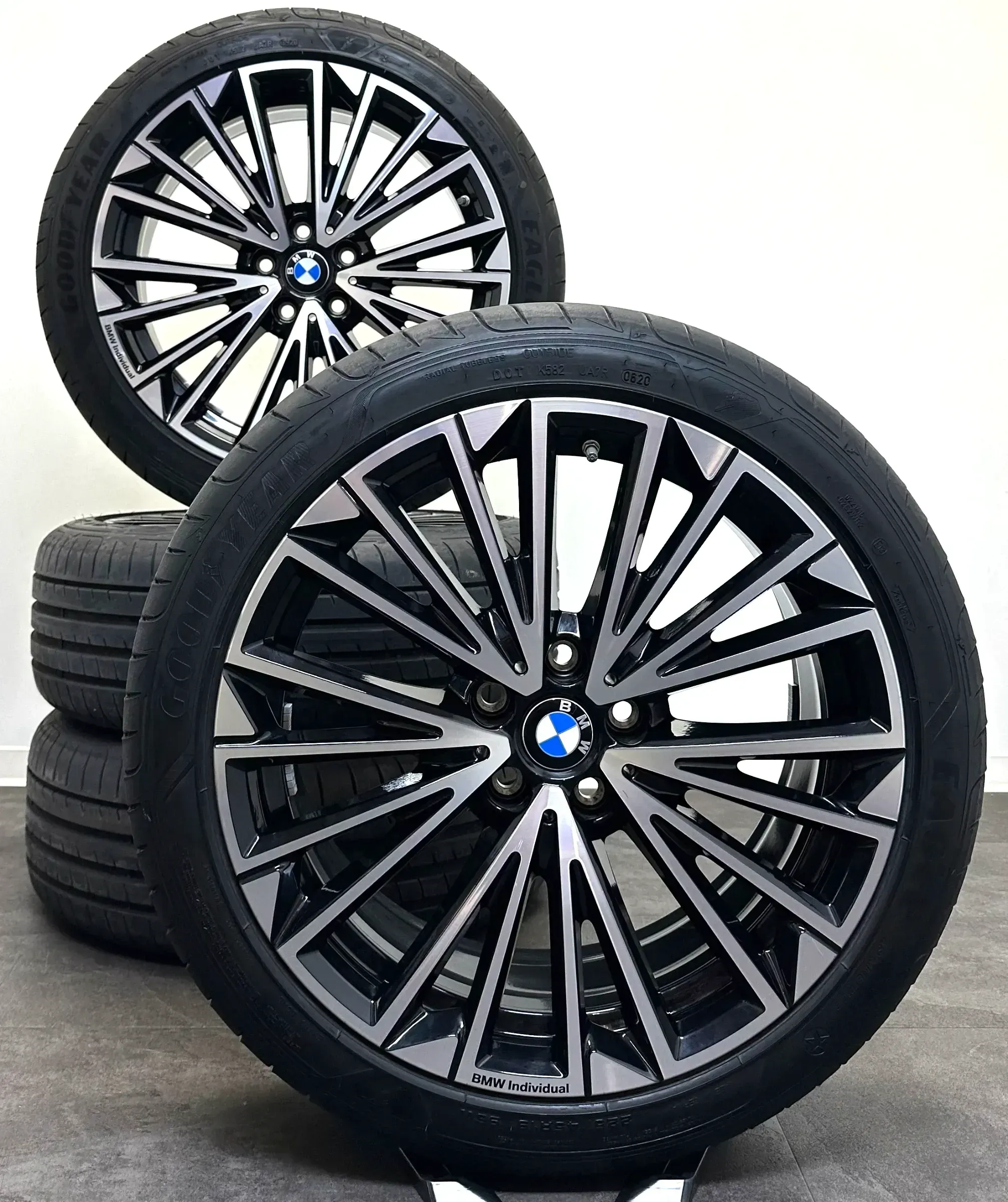 Original BMW 220d Active Tourer U06 19Zoll Styling 839 Felgen 6891180  Sommerreifen - Bild 1