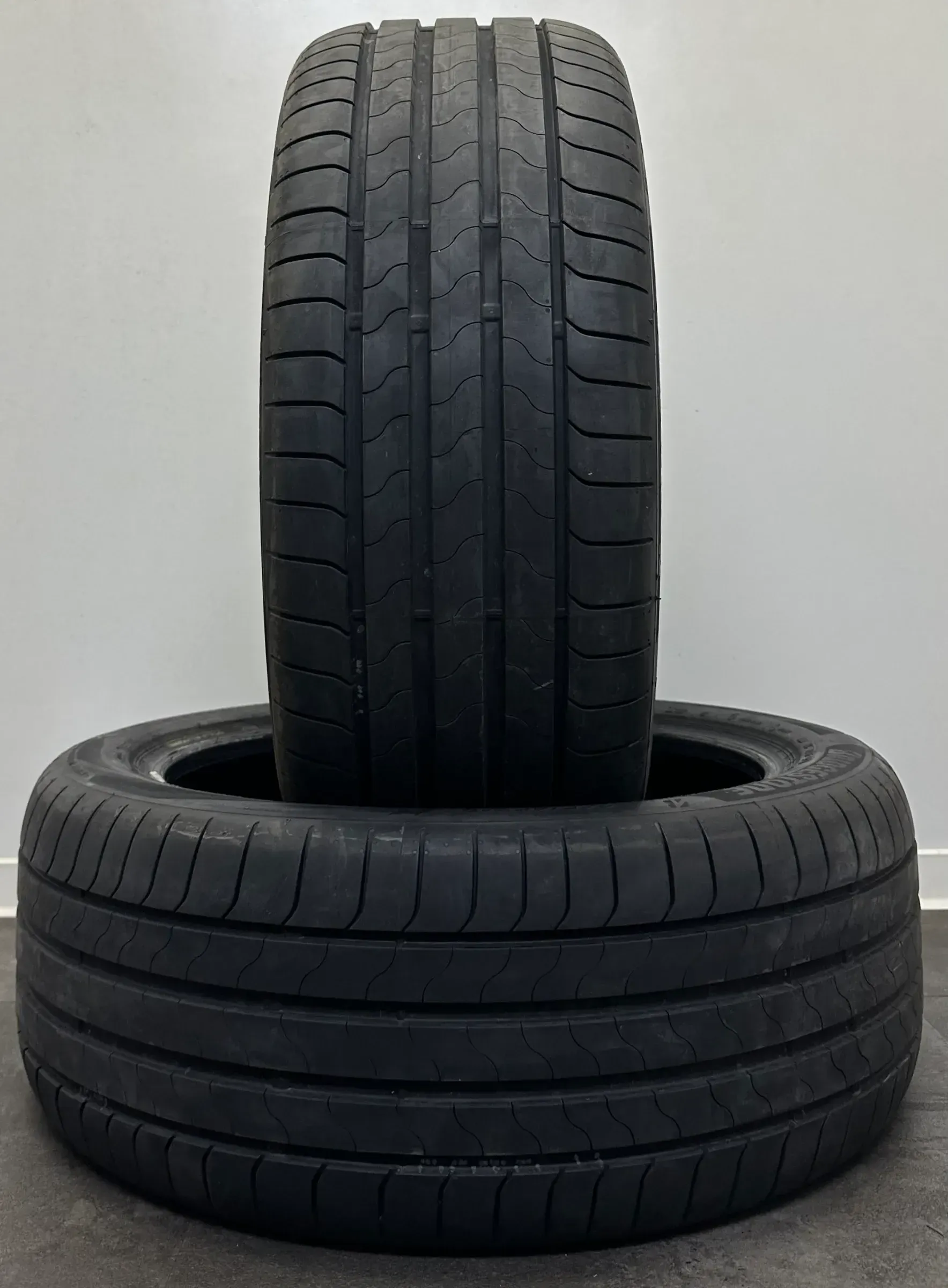 2x Sommerreifen 245 45 R19 102Y Bridgestone Turanza 6 * MO DOT24 - Bild 1
