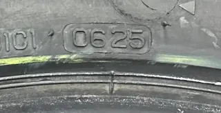 2xWinterreifen 225 45 R18 95H Bridgestone Blizzak LM001 RFT DOT25 - Bild 7