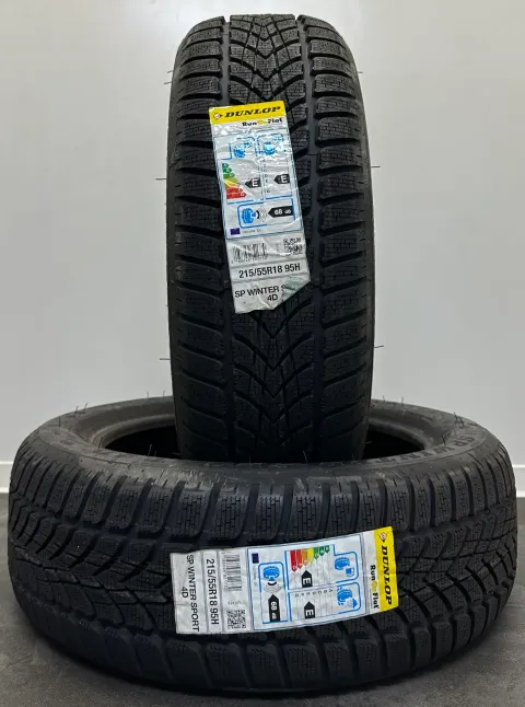 Background image for 2x Winterreifen 215 55 R18 95H Dunlop SP Winter 4D MOE RFT NEU