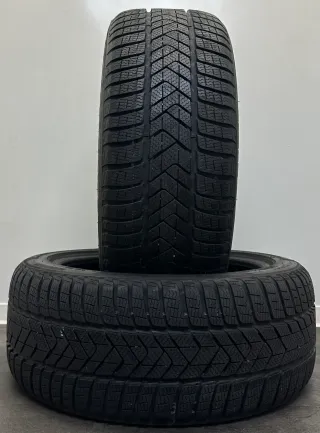 2x Winterreifen 235 45 R18 94V Pirelli Sottozero 3 - Bild 1