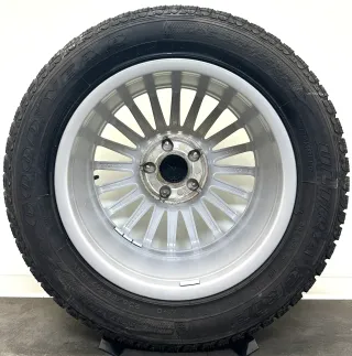 Original Mercedes V Klasse W447 17Zoll Felgen A4474014900 Winterreifen 235 55R17 - Bild 7