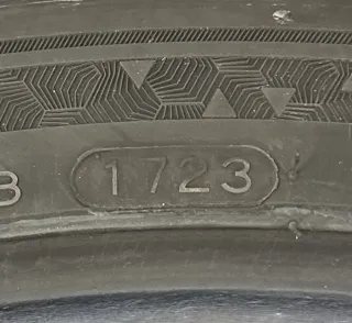 2x Winterreifen 255 40 R20 101V Hankook i*cept SUV - Bild 6