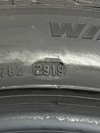2x Winterreifen 245 45 R19 102V Pirelli Sottozero 3 MO - Bild 7