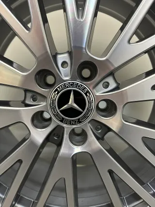 Original Mercedes A-Klasse W177 18Zoll Felgen A1774010600 Winterreifen 225 45R18 - Bild 9
