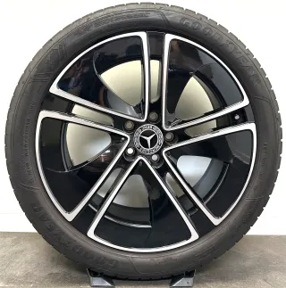 Original Mercedes CLE C236 19Zoll Felgen A2364014100 Winterreifen 245 40R19 98V - Bild 4