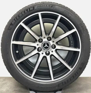 Original Mercedes A45 CLA45 18Zoll AMG Felgen A1774012100 Winterreifen 245 40R18 - Bild 5