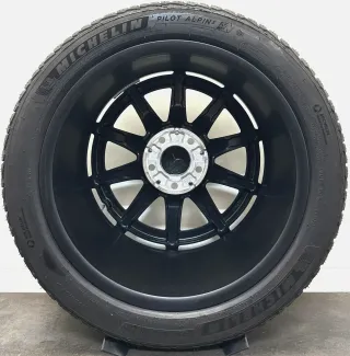 Original Mercedes A45 CLA45 18Zoll AMG Felgen A1774012100 Winterreifen 245 40R18 - Bild 6