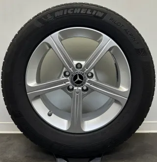 Original Mercedes GLA H247 17Zoll Felgen A1774041200 Winterreifen 215 65R17 - Bild 3