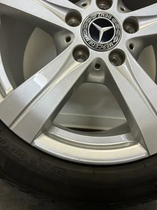 Original Mercedes C-Klasse W206 Hybrid 17Zoll Felgen Winterreifen - Bild 8