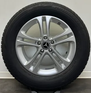 Original Mercedes GLA H247 GLB H247 17Zoll Felgen A1774010400 Winterreifen - Bild 2