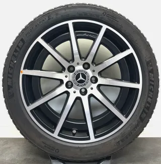 Original Mercedes A45 CLA45 18Zoll AMG Felgen A1774012100 Winterreifen 245 40R18 - Bild 2