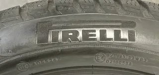 2x Winterreifen 275 45 R20 110V Pirelli Scorpion RFT * - Bild 2