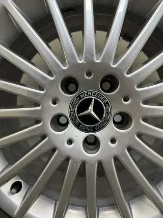 Original Mercedes V Klasse W447 17Zoll Felgen A4474014900 Winterreifen 235 55R17 - Bild 8