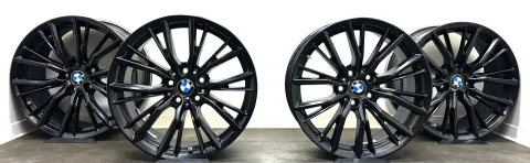 Background image for Original BMW 3er G20 G21 18 Zoll Felgen M796  6885305 6885306