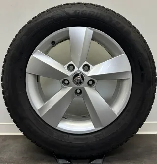 Original Skoda Karoq 16Zoll Felgen 57A601025 Winterreifen 215 60 R16 99H - Bild 2