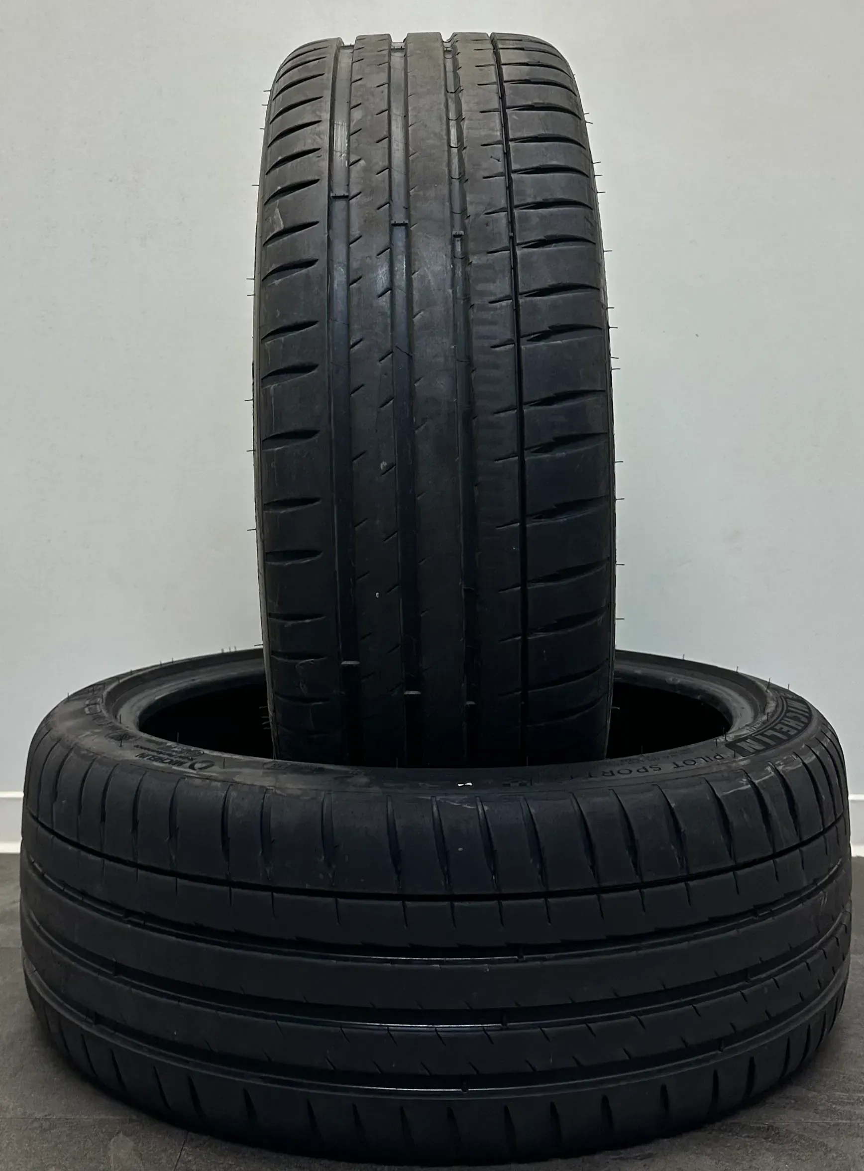 2x Sommerreifen 225 40 R19 93Y Michelin Pilot Sport 4S XL FSL * - Bild 1