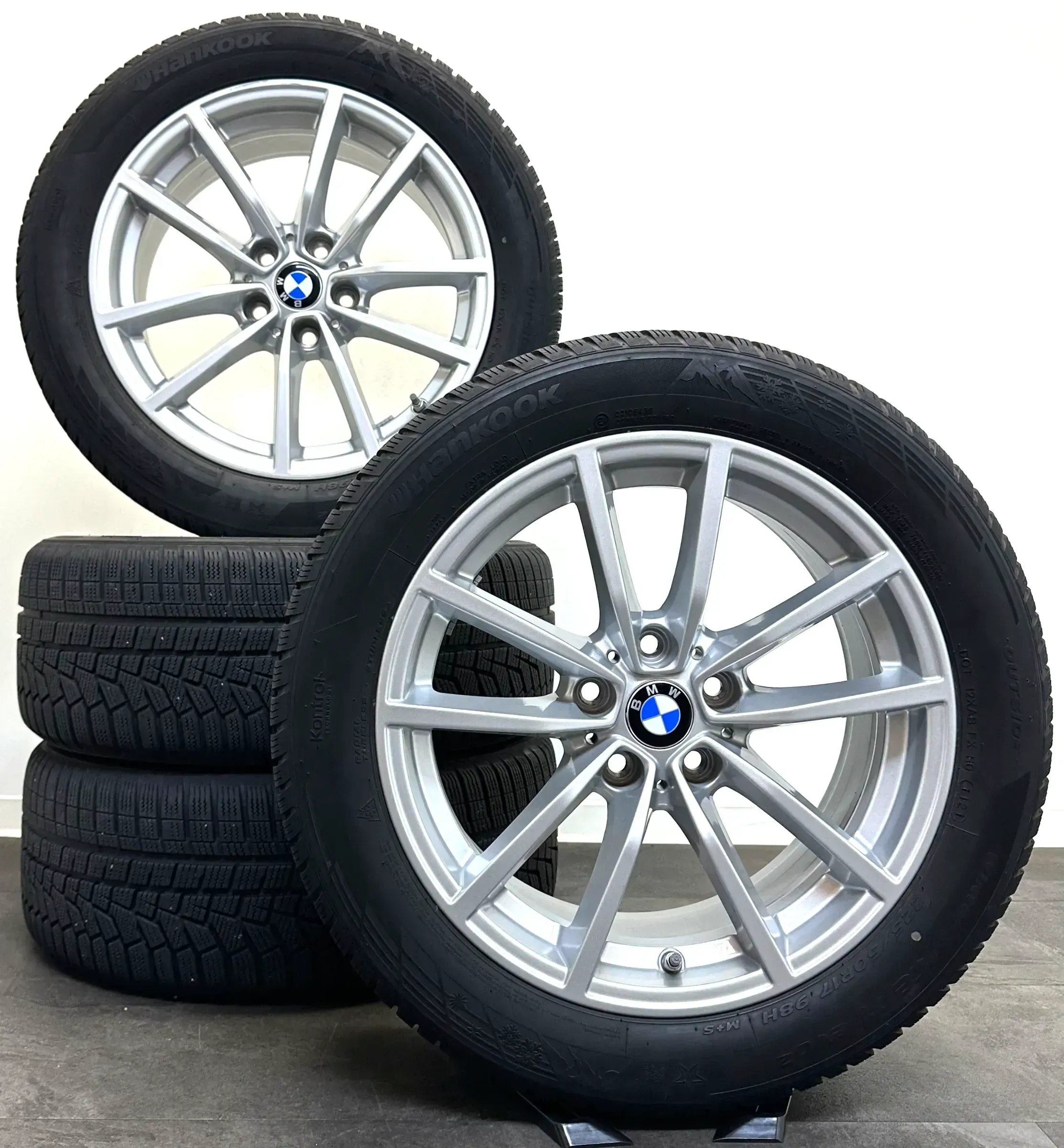 Original BMW 4er G22 G23 17Zoll Felgen 6883520 Winterreifen 225 50R17 98H - Bild 1