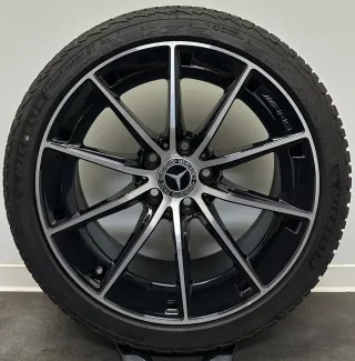 Original Mercedes A35 AMG W177 18Zoll Felgen A1774014300 Winterreifen 235 40R18 - Bild 4