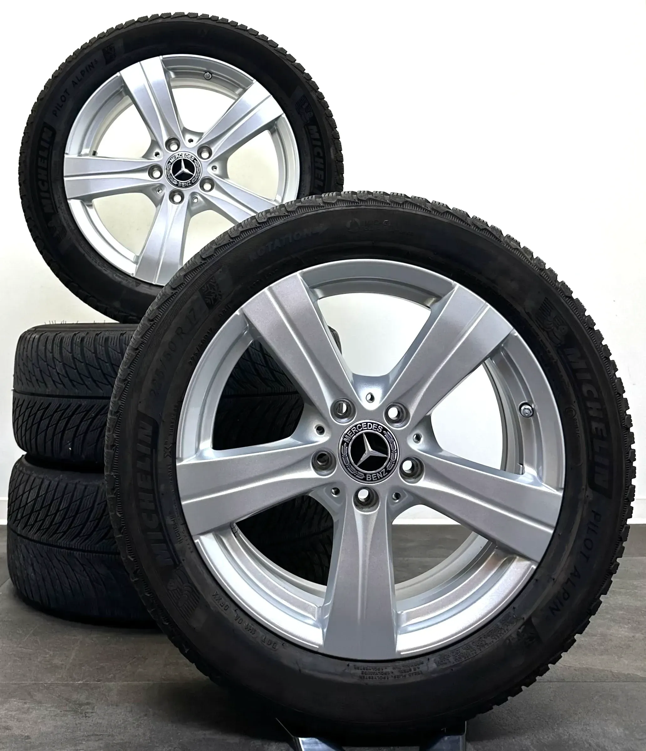Original Mercedes C-Klasse W206 Hybrid 17Zoll Felgen Winterreifen - Bild 1