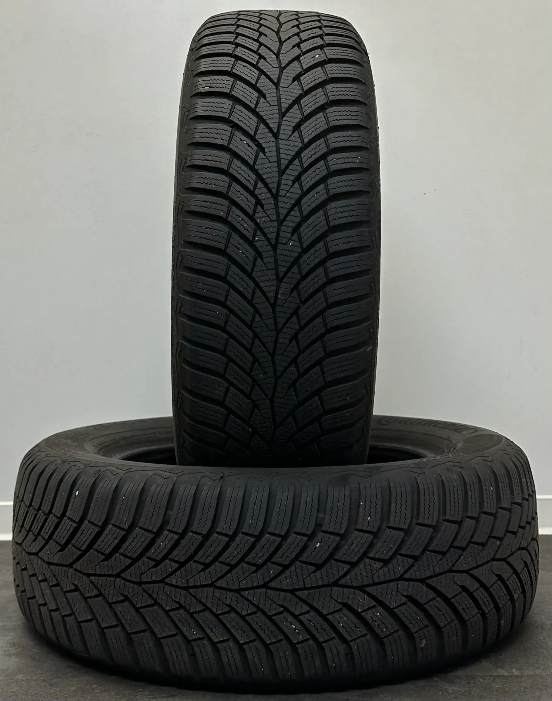 2x Winterreifen 215 60R16 95H Continental Winter icept TS870 - Bild 1
