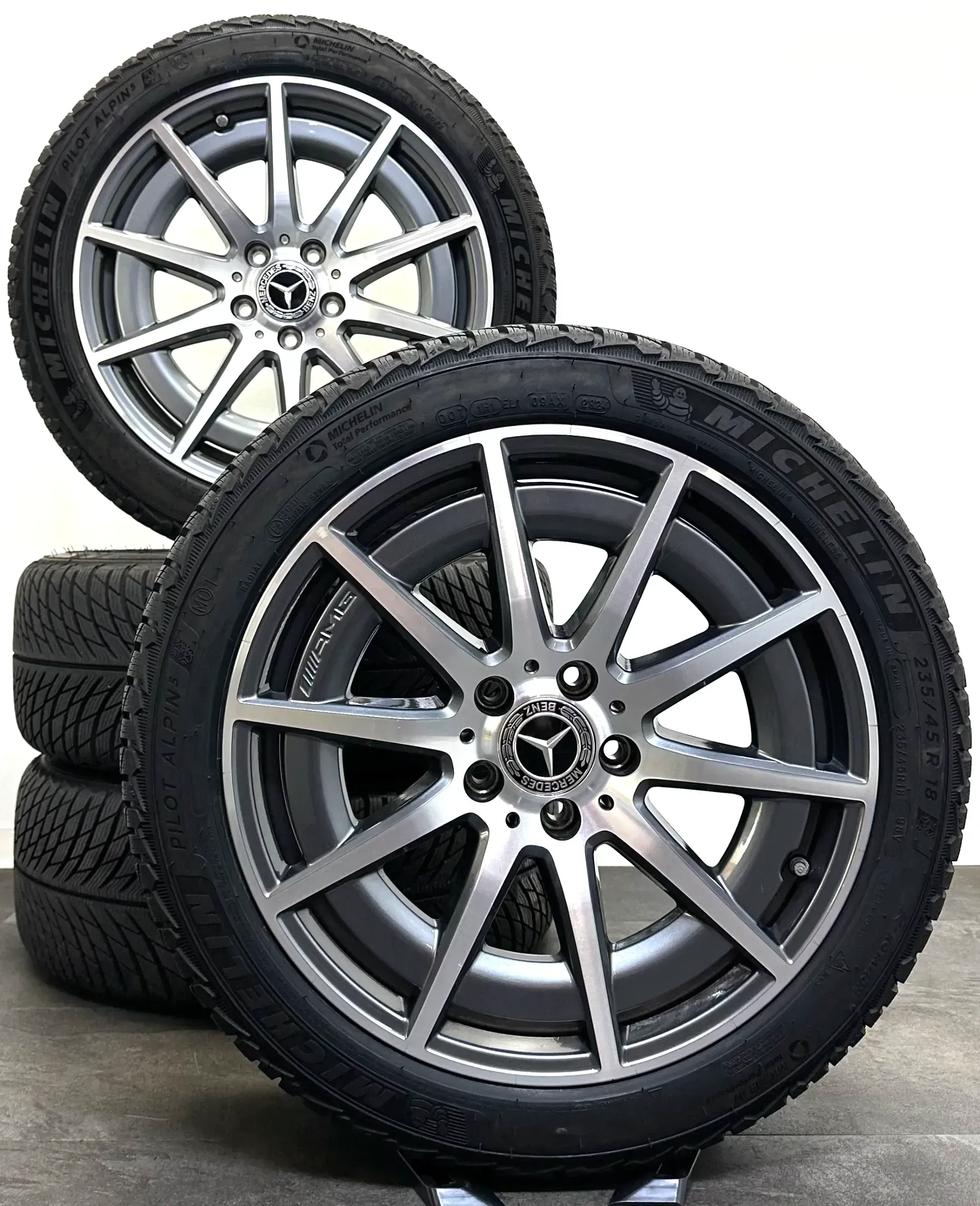Original Mercedes W206 S206 43AMG 18Zoll Felgen A2064012100 Winterreifen - Bild 1