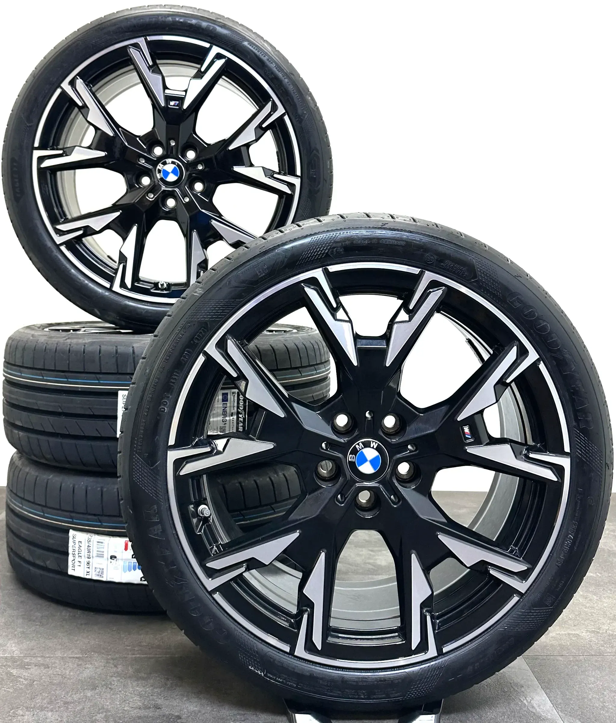 BMW 1er Felgen 19 Zoll F70 M135 xDrive Sommerräder Sommerreifen 5A45267 NEU - Bild 1