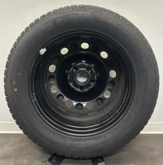 Original Passat B8 3G 16Zoll Felgen 3Q0601027C Winterreifen 215 60R16 99H DOT25 - Bild 7