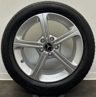 Original Mercedes A-Klasse V177 17Zoll Felgen A1774011200 Sommerreifen 205 55R17 - Bild 3