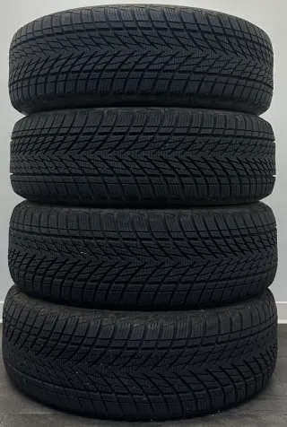 4x Winterreifen 205 60 R16 96H Goodyear Ultra Grip Performence 3 - Bild 1
