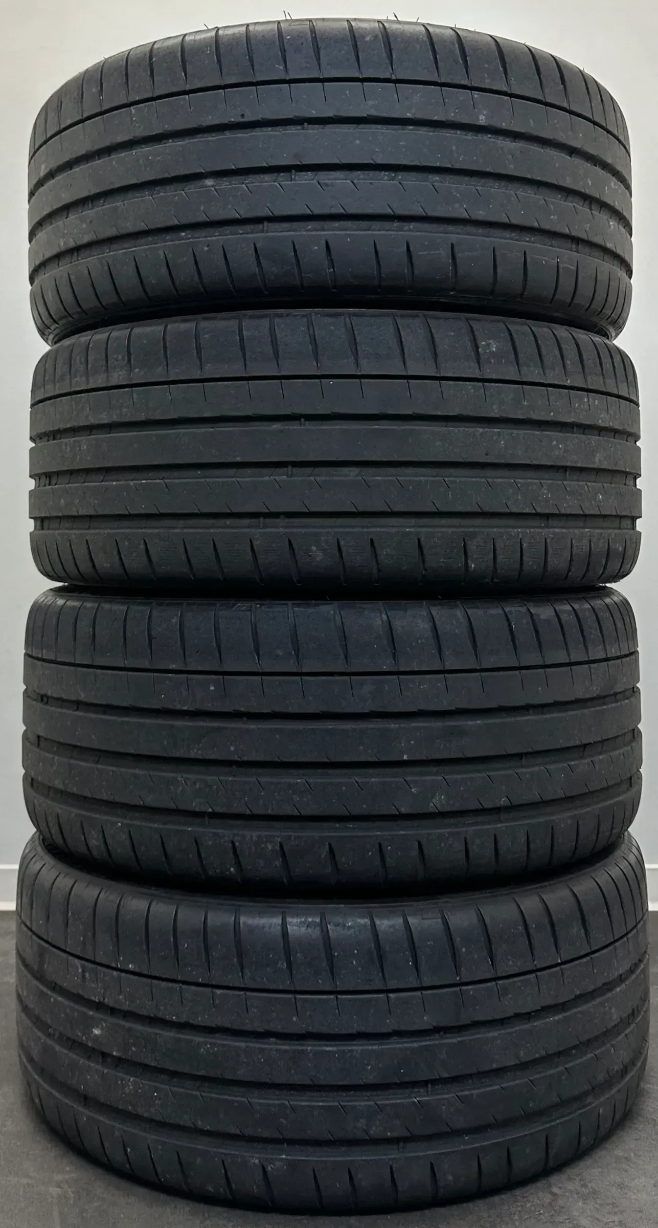 4x Sommerreifen 245 35 R19 93Y Michelin Pilot Sport 4 S MO1 - Bild 1