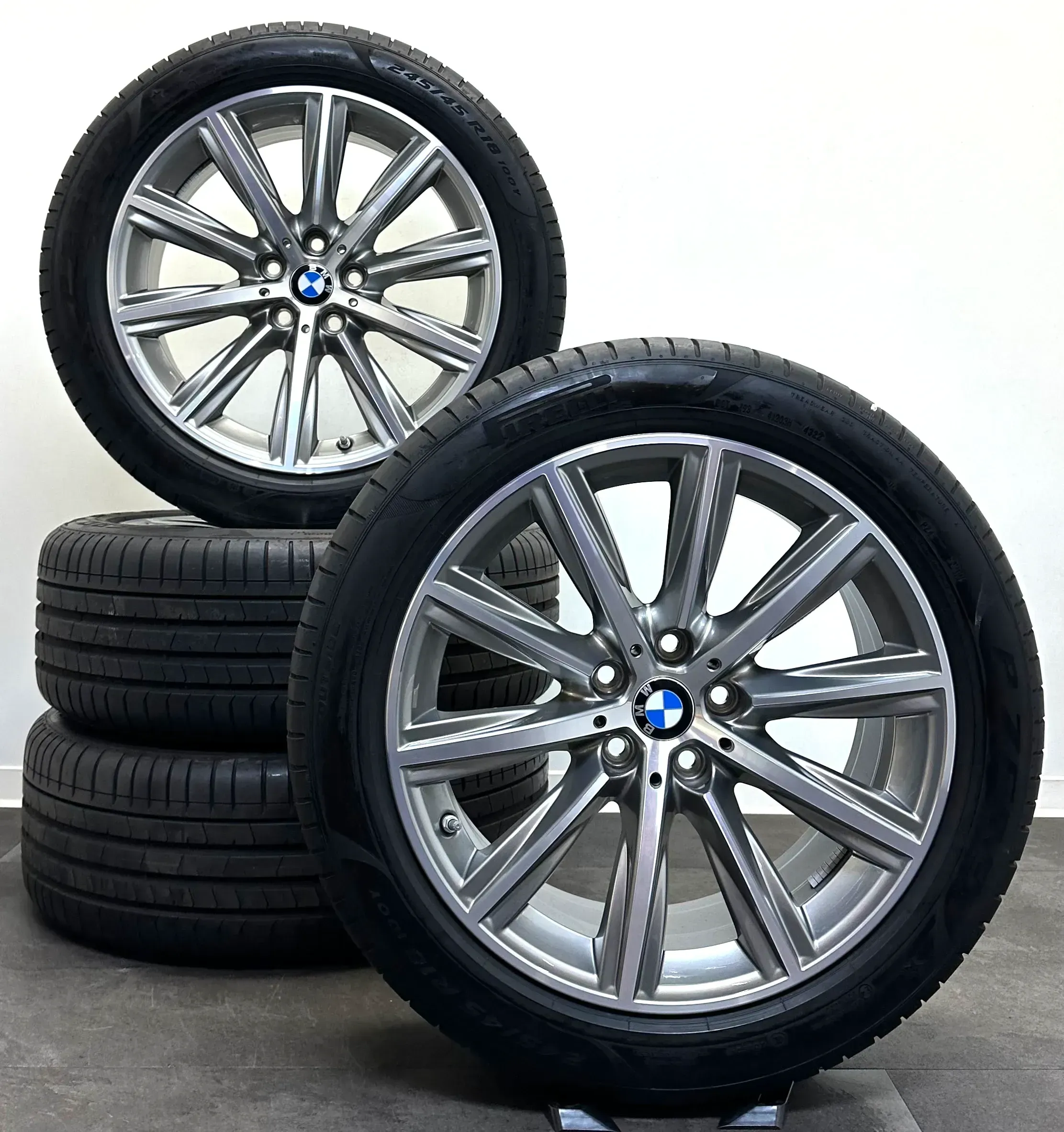 Original BMW 5er G30 G31 18Zoll Felgen 6874441 Sommerreifen 245 45R18 100Y - Bild 1