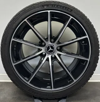 Mercedes A35 AMG W177 18Zoll Felgen A1774014300 Winterreifen 235 40R18 95V - Bild 5