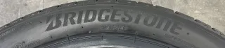 1x Sommerreifen235 45 R20 96W Bridgestone Alenza 001 MO DOT22 - Bild 2