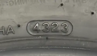 2x Sommerreifen 205 65 R17 100Y Hankook Ventus S1 Evo3 * DOT23 - Bild 8