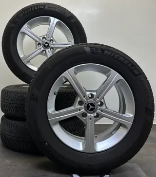 Original Mercedes GLA H247 GLB H247 17Zoll Felgen A1774041200 Winterreifen - Bild 1