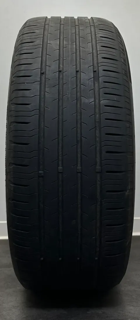 Background image for 1x Sommerreifen 245 50 R19 105W Continental Eco Contact 6