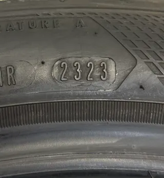2x Sommerreifen 235 40 R19 96Y Goodyear Eagle F1 Supersport XL * - Bild 6